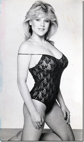 At age 16, Samantha Fox posed nude for "The Sun"